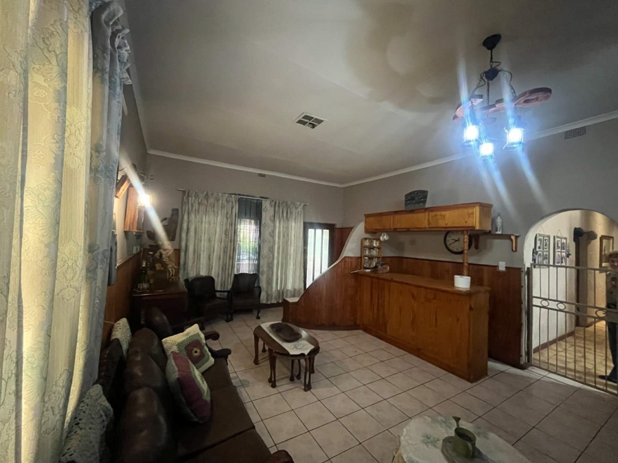 5 Bedroom Property for Sale in Die Rand Northern Cape